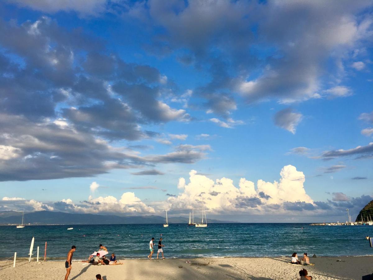 Bonu Bentu - Poetto Beach Cagliari Exteriör bild